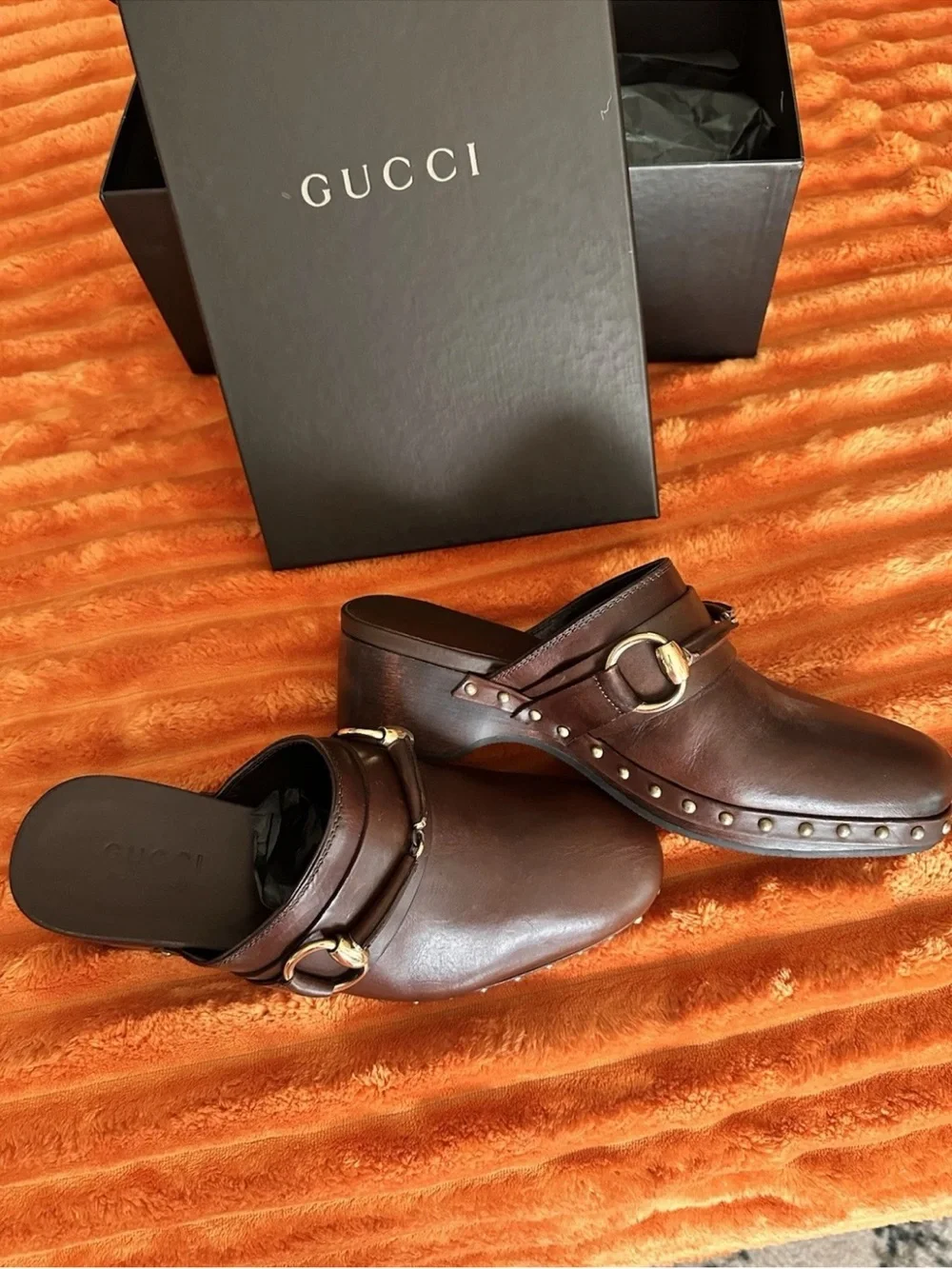 Gucci Dark Chestnut Velvet Textile with Black Label Patch